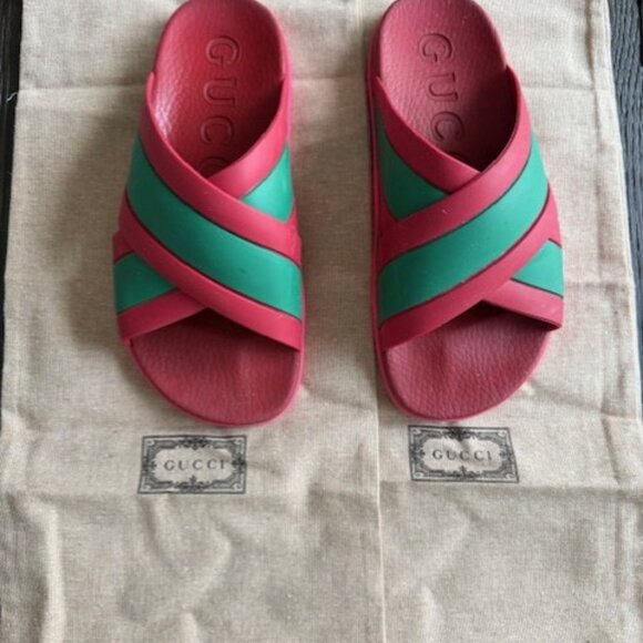Gucci Women's Slides with Web Detail & Pink Sole – Chic & Comfortable - Picture 1 of 11